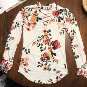 Floral Long Sleeve M No Boundaries Top